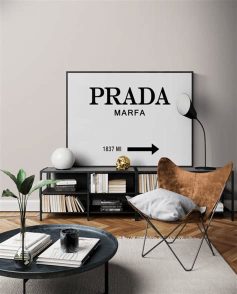 prada gossip girl poster.